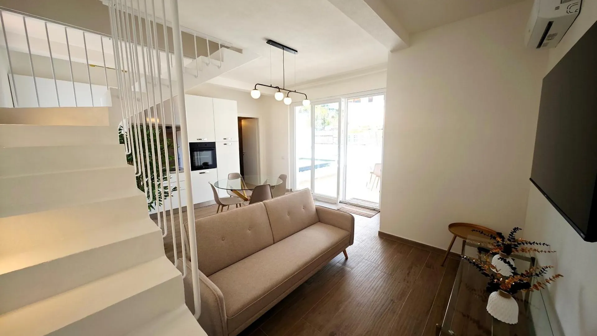 Suite Ikebana פורטו פינו